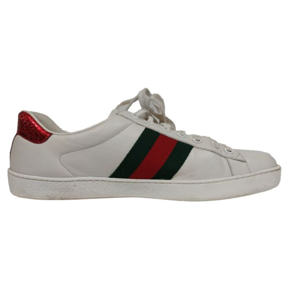 Gucci Ace Bee Low-Top Sneakers in White Leather